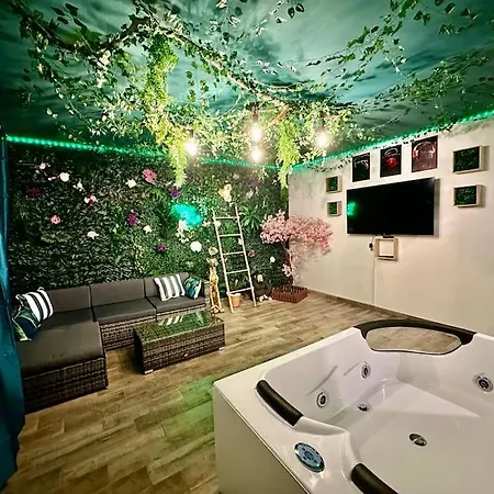 The Jungle Strasbourg Apartment Schiltigheim