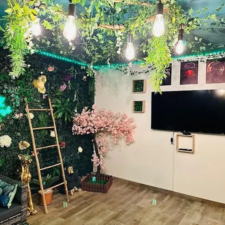 The Jungle Strasbourg Apartment *